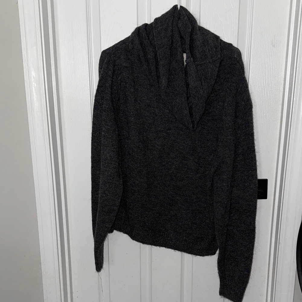 H&M Dark Gray Turtleneck Sweater